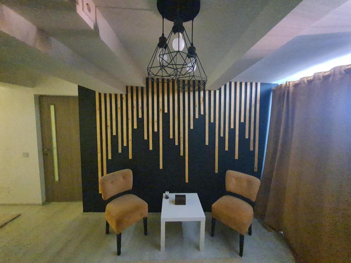 Gmg Residence Targoviste Luaran gambar