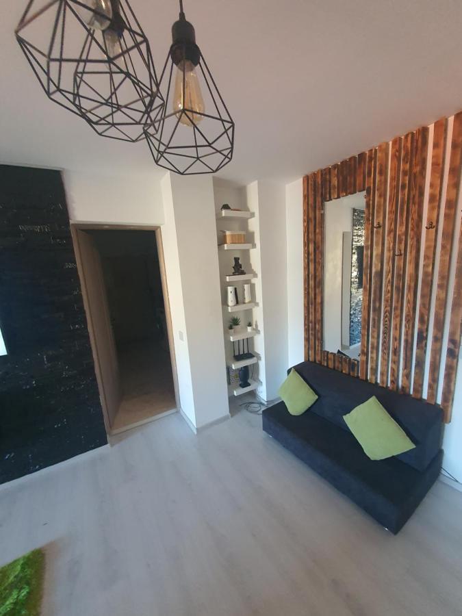 Gmg Residence Targoviste Luaran gambar