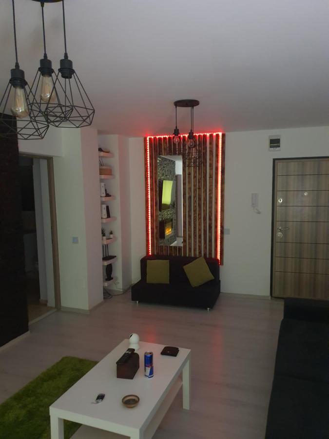 Gmg Residence Targoviste Luaran gambar