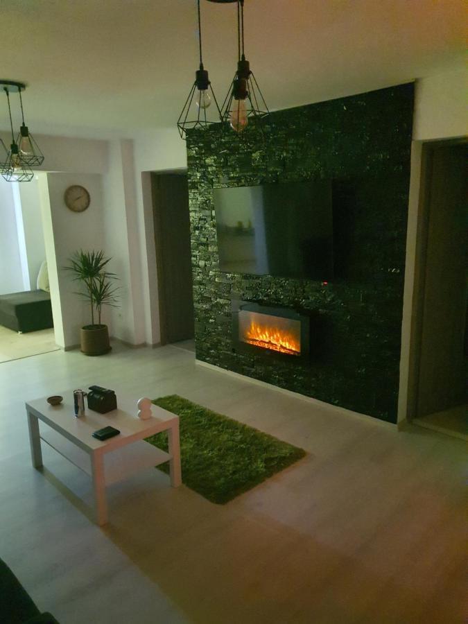 Gmg Residence Targoviste Luaran gambar