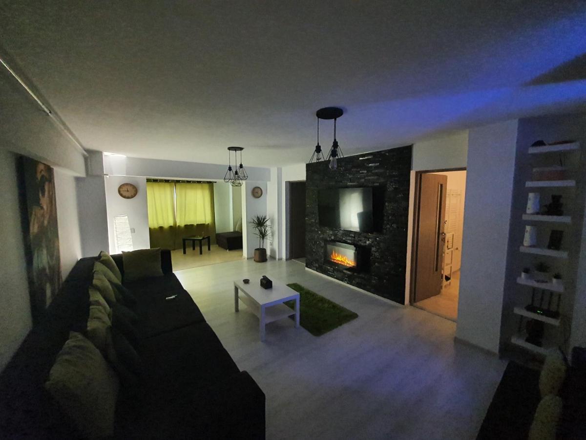Gmg Residence Targoviste Luaran gambar